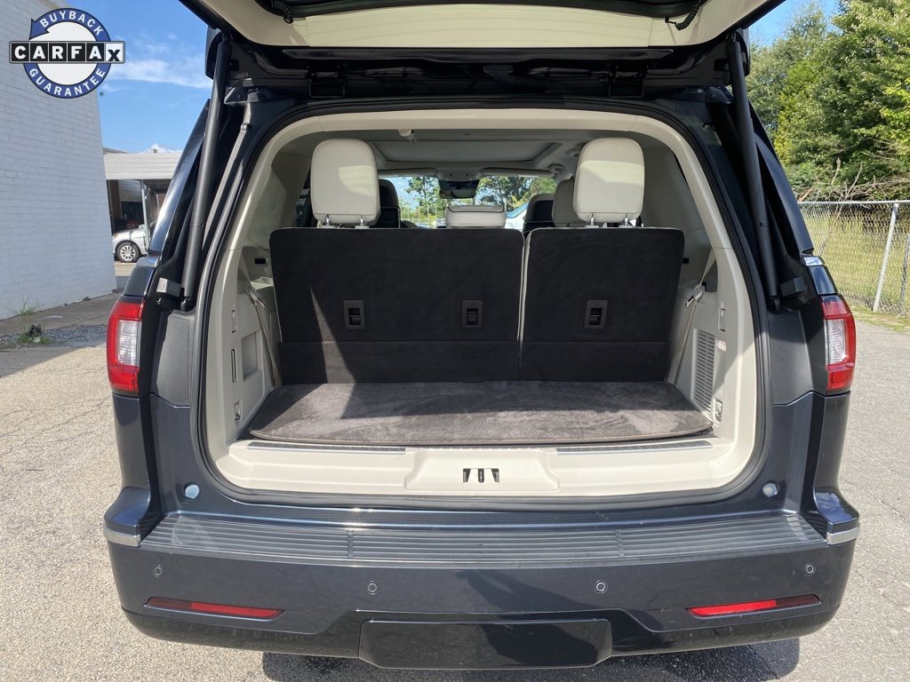 Used 2021 Lincoln Navigator Black Label w/ Cargo Convenience Package image 18