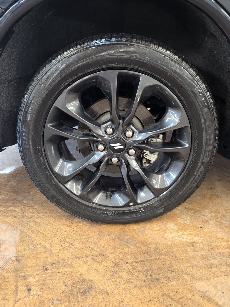 Used 2025 Dodge Durango GT AWD/4WD image 13