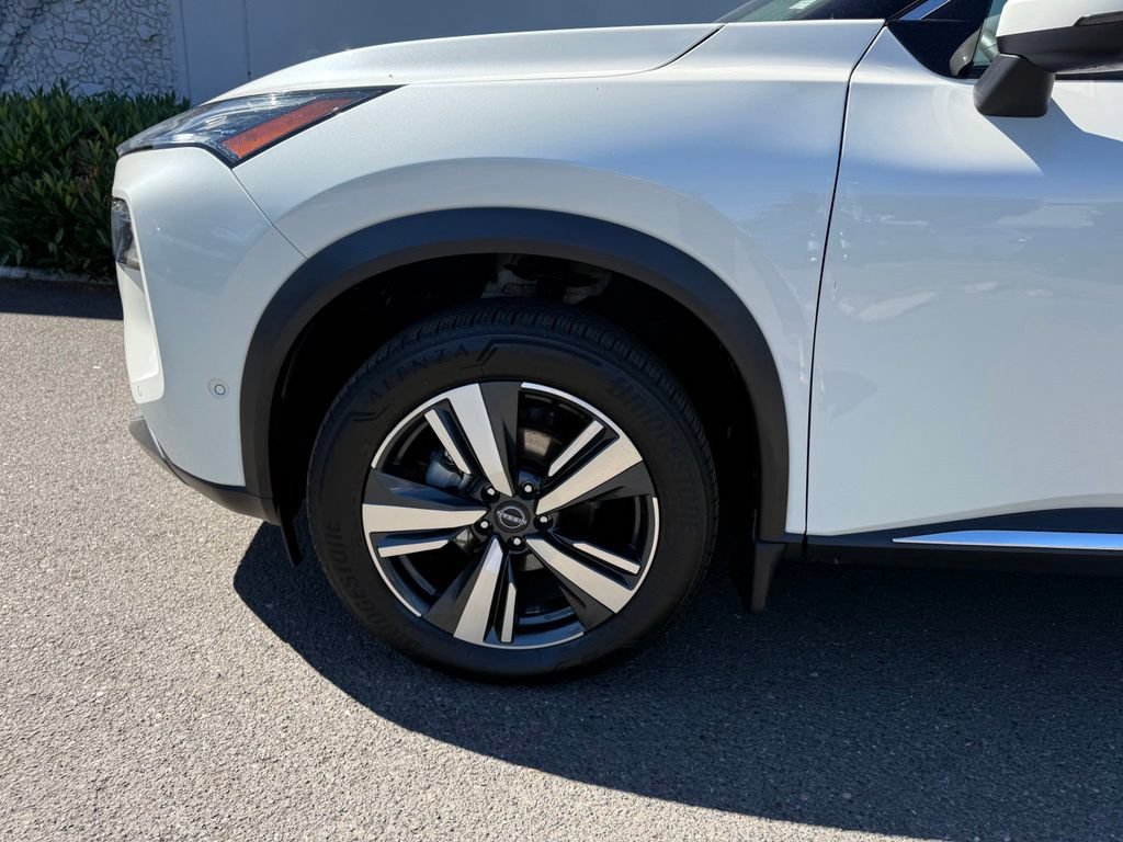 Certified 2023 Nissan Rogue SL w/ SL Premium Package AWD/4WD image 11