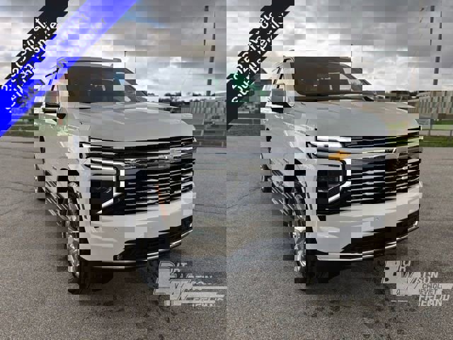 New 2025 Chevrolet Suburban Premier image 7