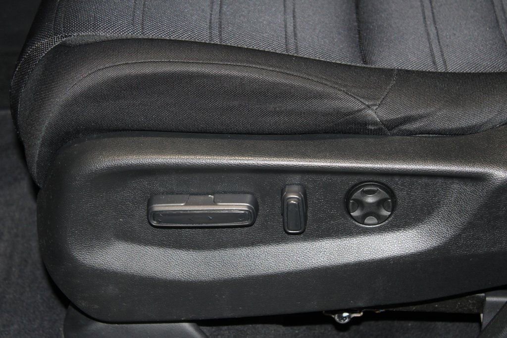 Used 2022 Honda CR-V EX image 12
