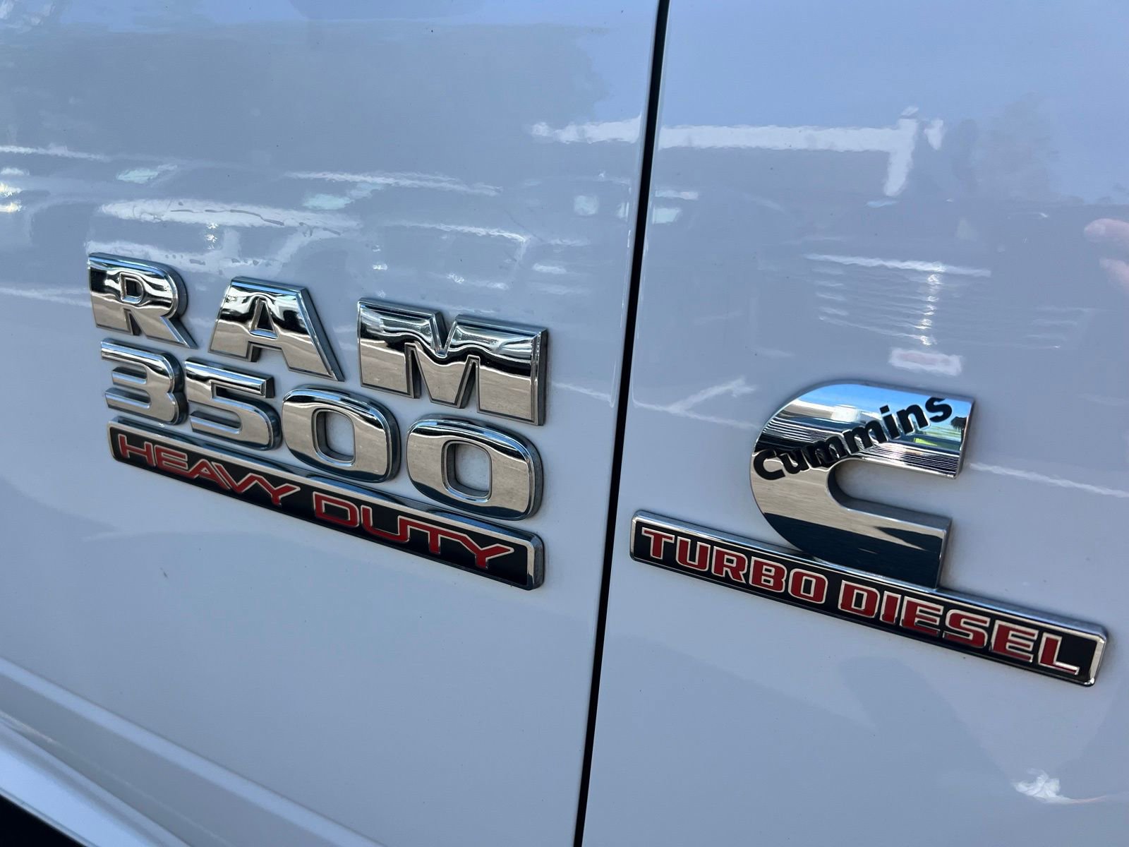 Used 2018 RAM 3500 SLT AWD/4WD image 54