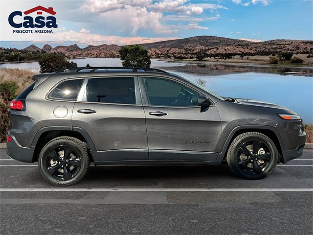 Used 2018 Jeep Cherokee Limited w/ High Altitude Package image 2