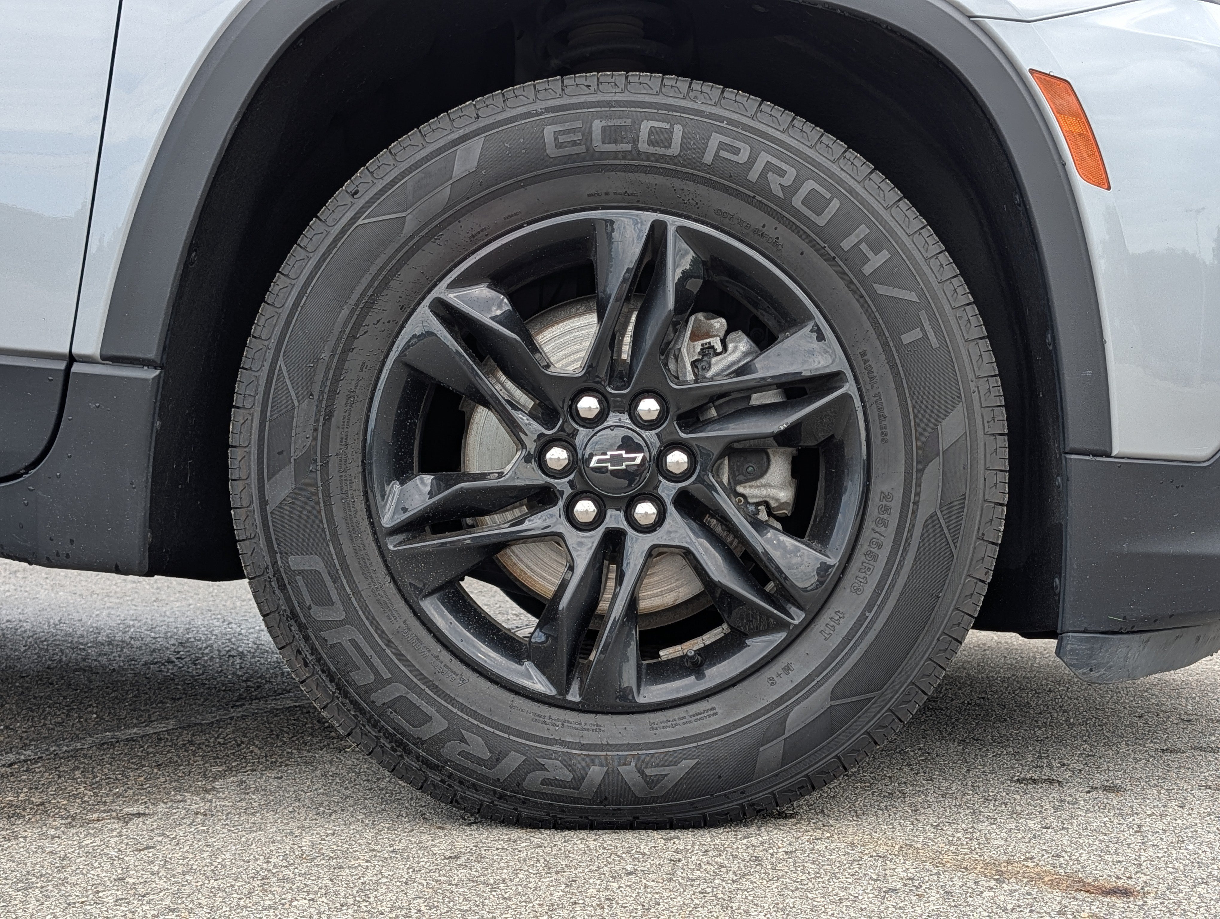 Used 2023 Chevrolet Traverse LT w/ Midnight/Sport Edition AWD/4WD image 11