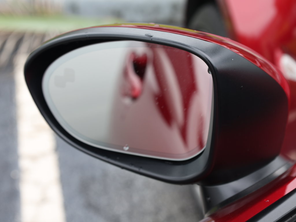 Used 2023 MAZDA MX-5 Miata Grand Touring RWD image 9
