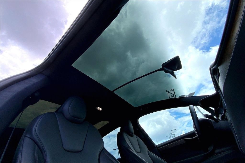 Used 2020 Tesla Model X Performance AWD/4WD image 20