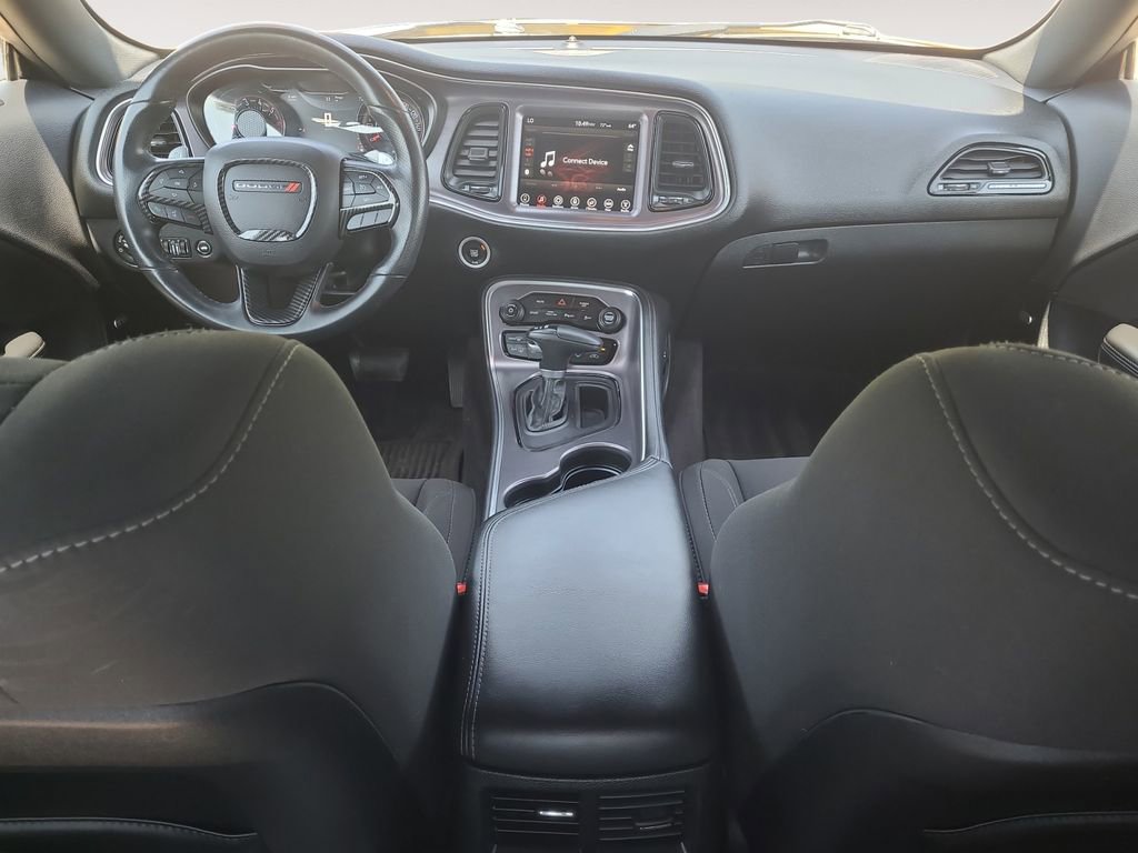 Used 2017 Dodge Challenger R/T w/ Blacktop Package RWD image 10