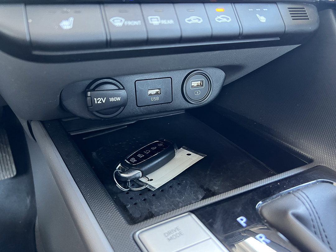 Used 2023 Hyundai Elantra SEL w/ Convenience Package FWD image 19