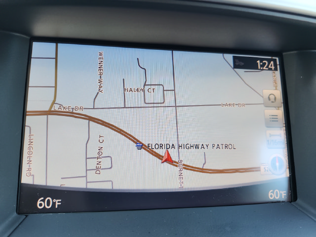 Used 2017 Nissan Pathfinder Platinum FWD image 20