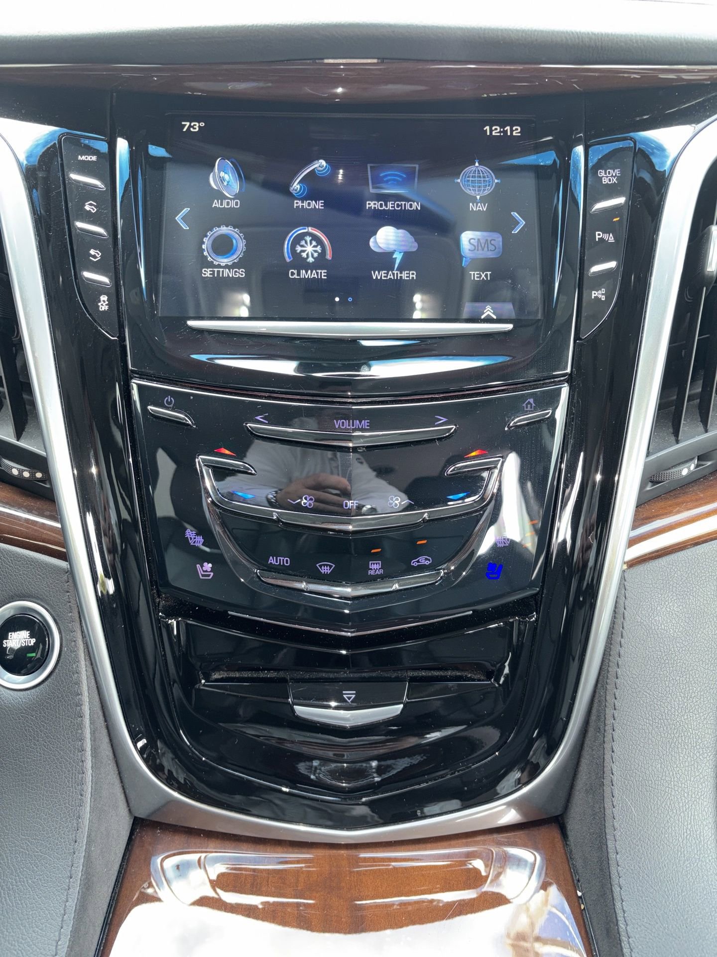 Used 2020 Cadillac Escalade 2WD image 13