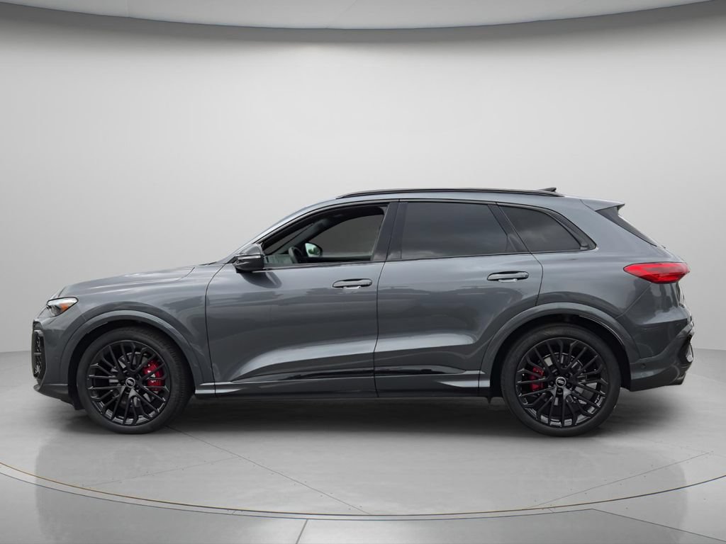 Certified 2025 Audi SQ5 Premium Plus AWD/4WD image 3