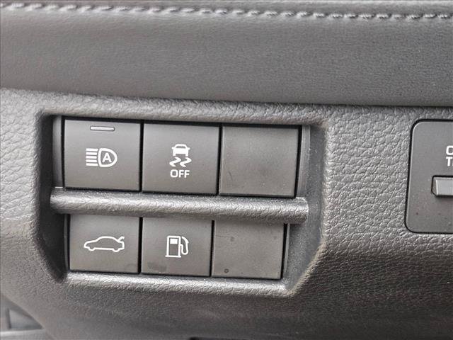 Used 2019 Toyota Avalon XLE w/ Moonroof Package FWD image 8