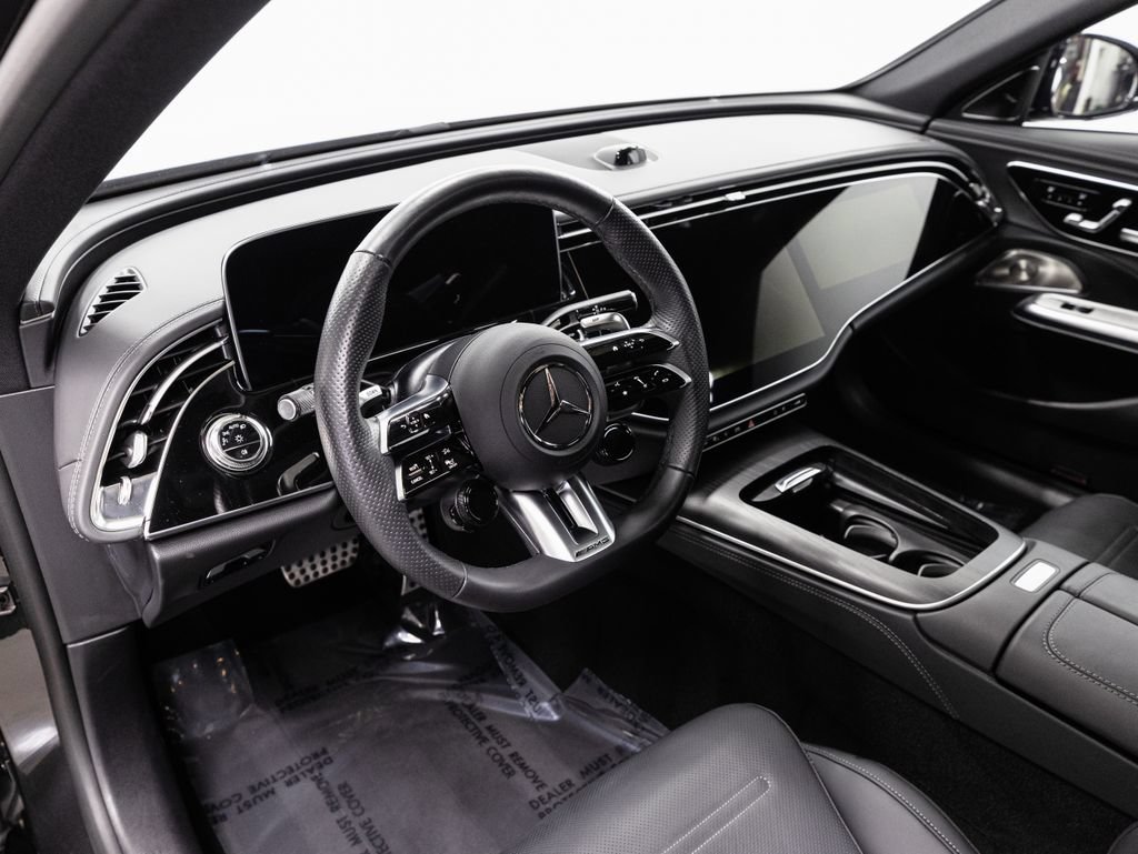 Used 2025 Mercedes-Benz E 53 AMG e 4MATIC Sedan w/ Multicontour Seating Package image 9