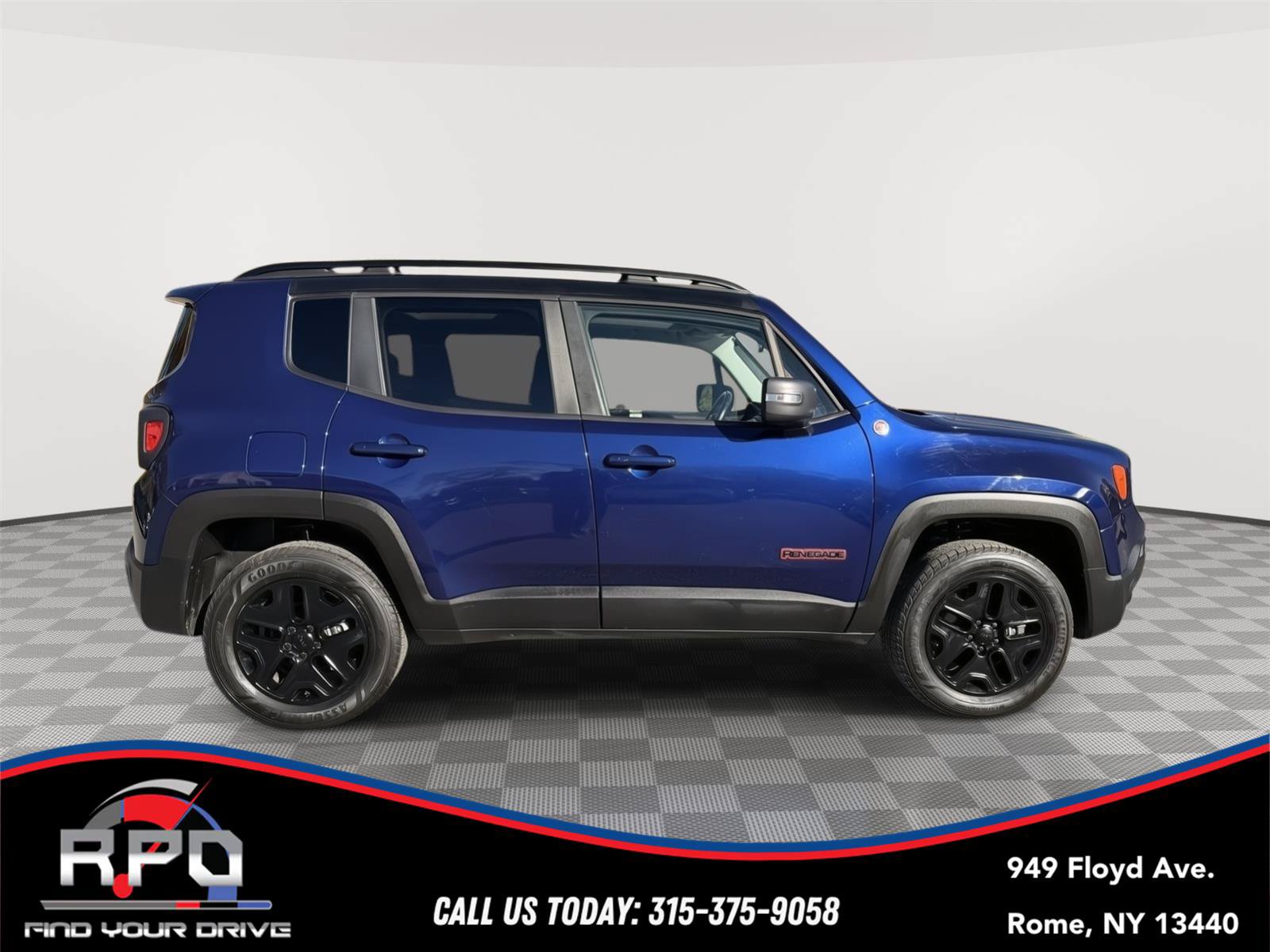 Used 2018 Jeep Renegade Trailhawk w/ Trailer Tow Group AWD/4WD image 6