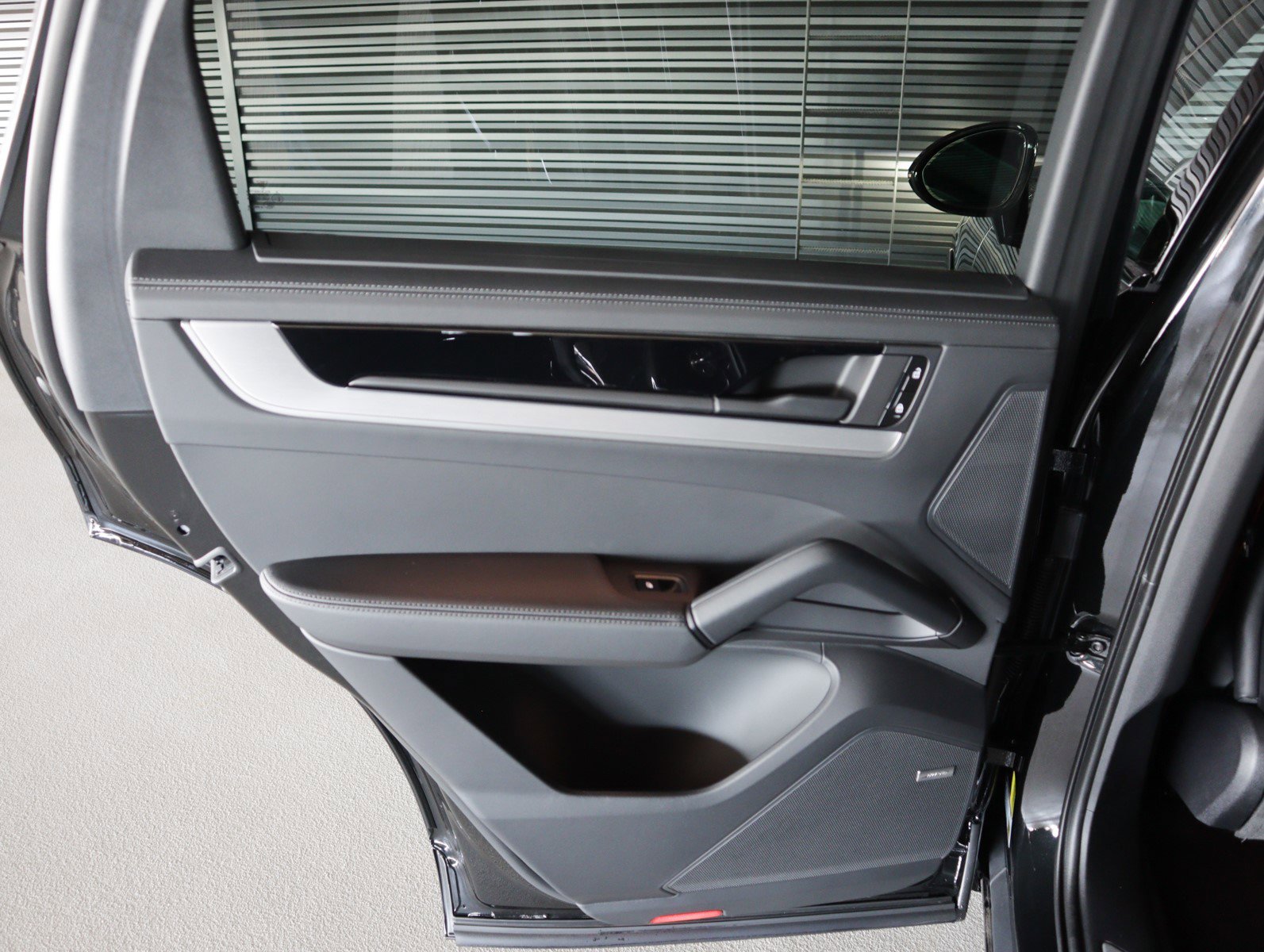 New 2026 Porsche Cayenne S image 26