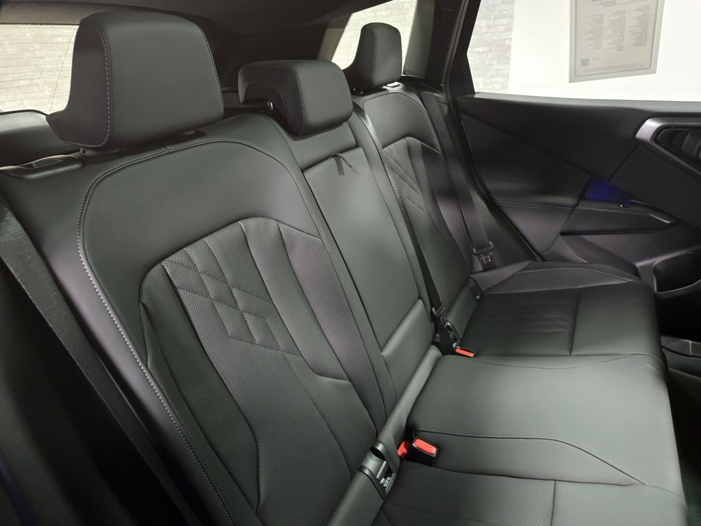 Used 2025 BMW X3 M50 w/ Premium Package image 54