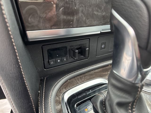 Used 2023 Nissan Armada Platinum image 28