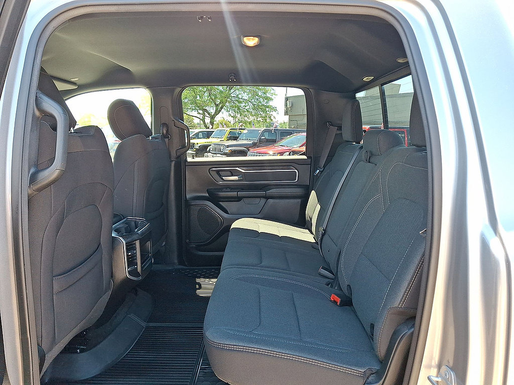 Used 2023 RAM 1500 Big Horn AWD/4WD image 20