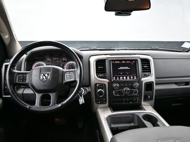 Used 2015 RAM 1500 Big Horn image 32