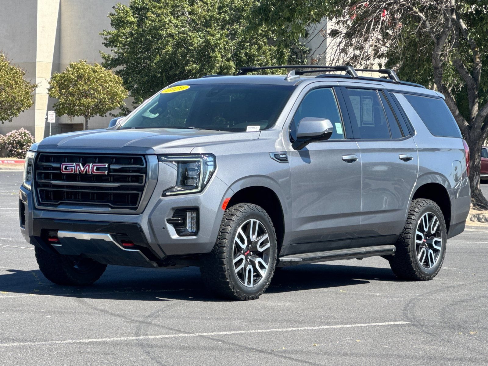 Used 2021 GMC Yukon AT4 AWD/4WD image 8