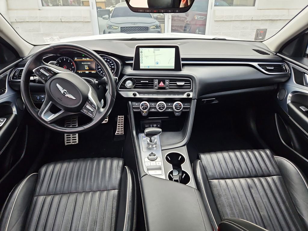 Used 2021 Genesis G70 3.3T image 9