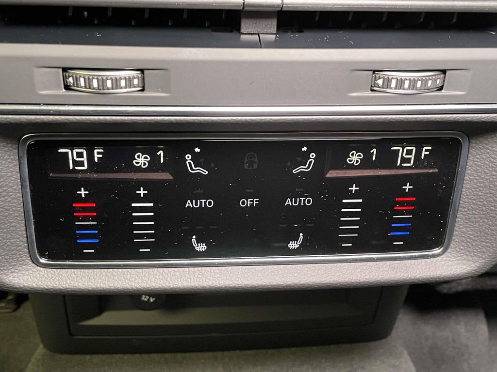 New 2026 Audi SQ8 Prestige image 25