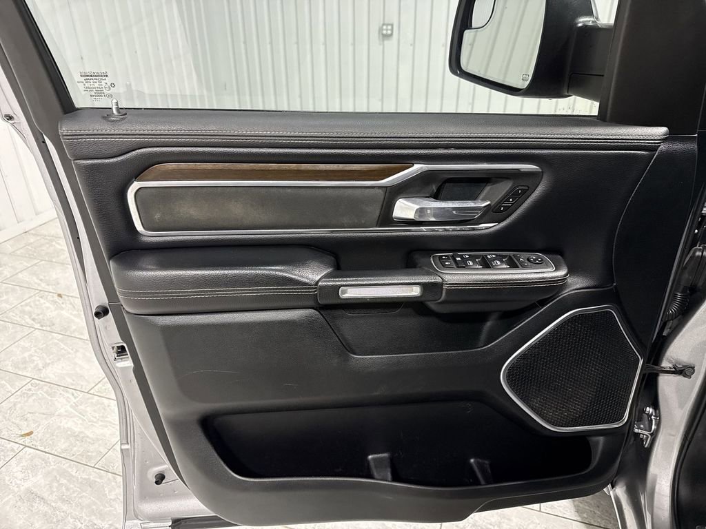 Used 2021 RAM 1500 Laramie AWD/4WD image 23