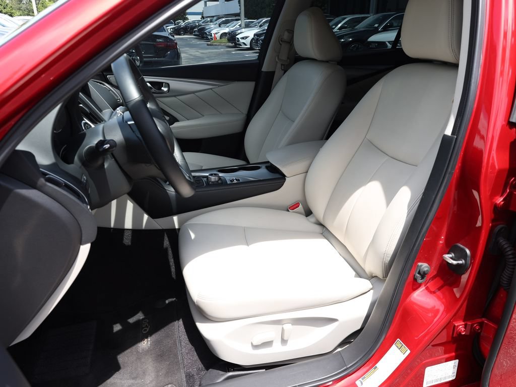 Used 2021 INFINITI Q50 Luxe w/ Cargo Package RWD image 14