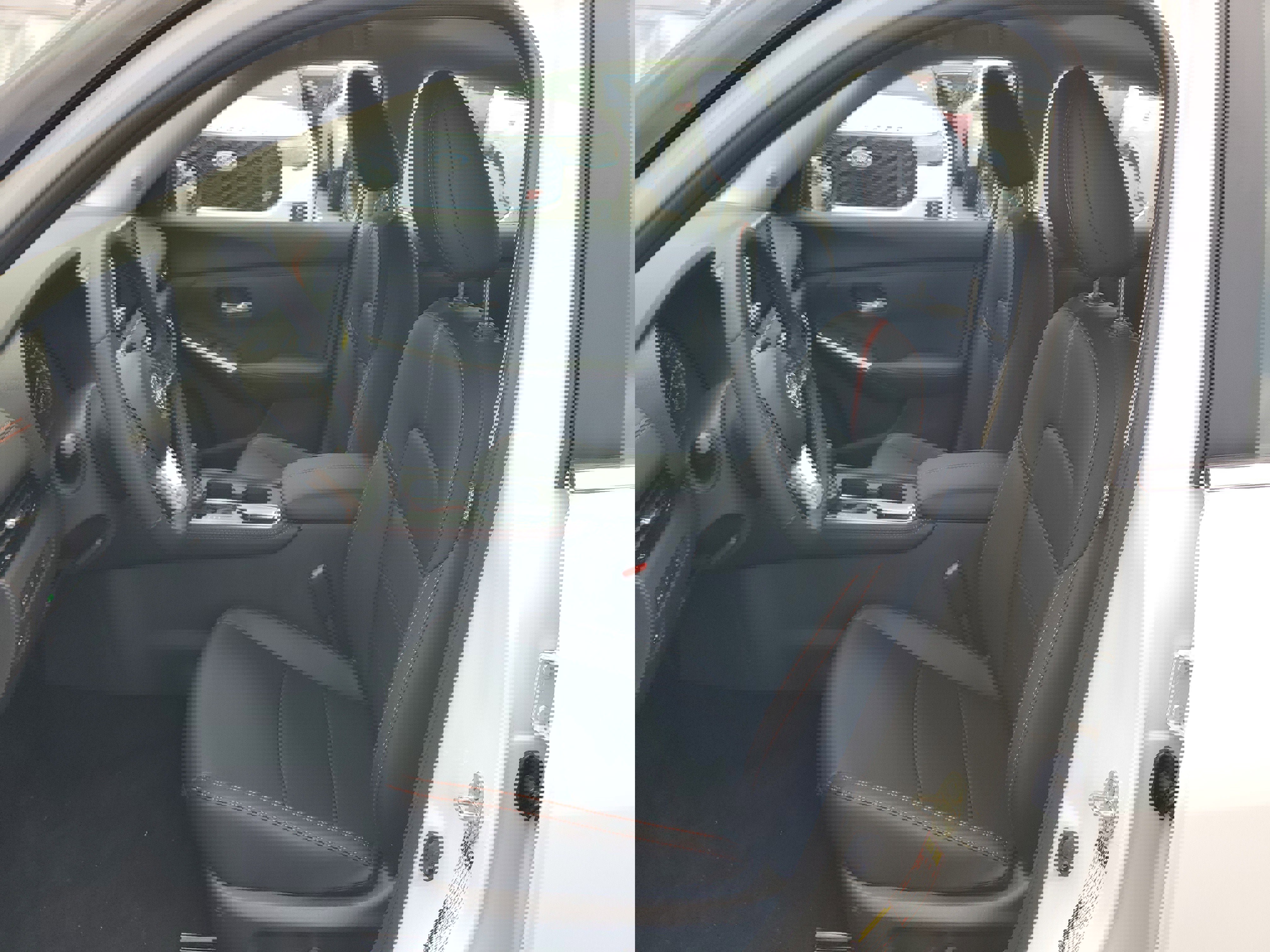 New 2025 Nissan Sentra SR w/ SR Premium Package image 15