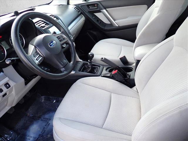 Used 2015 Subaru Forester 2.5i AWD/4WD image 10