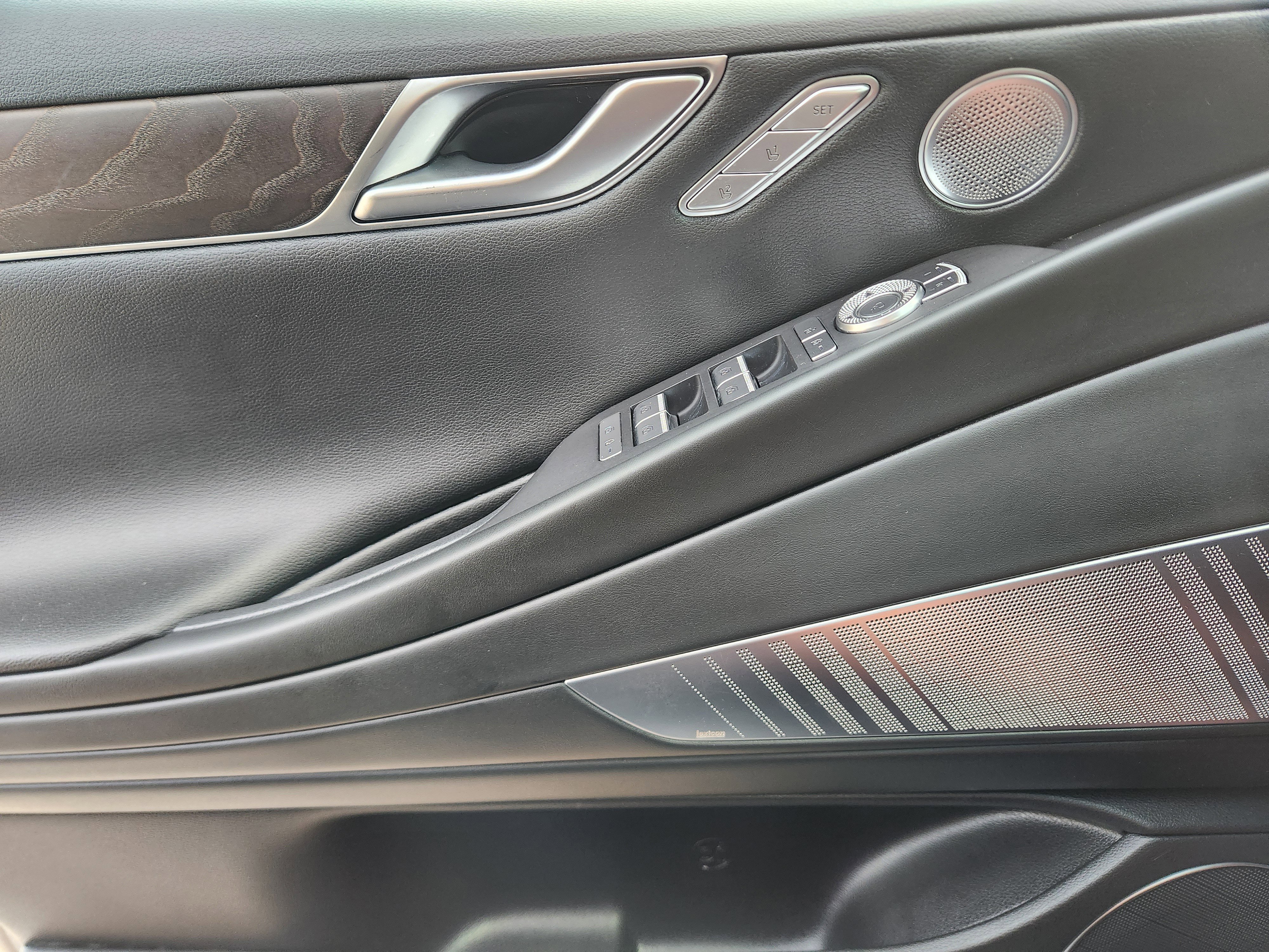 Used 2021 Genesis G80 3.5T RWD image 28