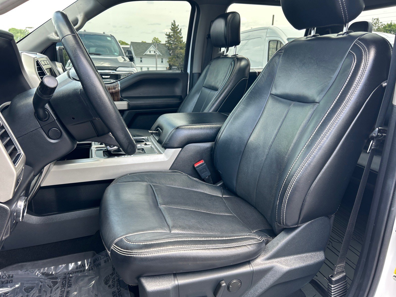 Used 2020 Ford F150 Lariat w/ Equipment Group 502A Luxury AWD/4WD image 10