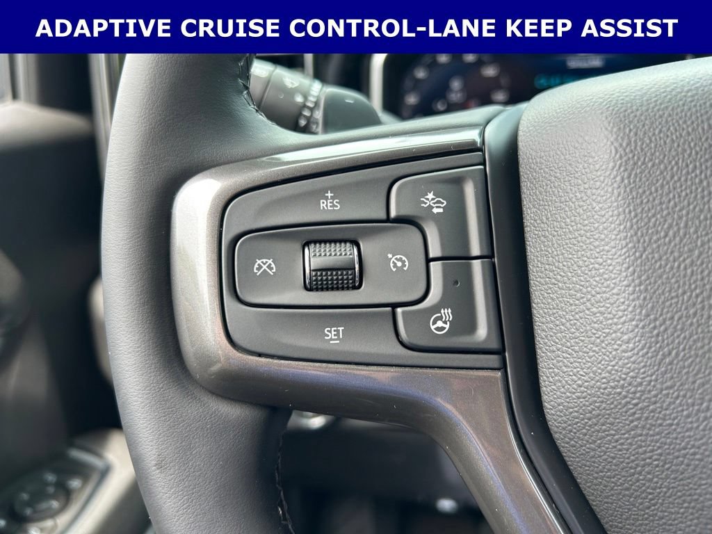 Used 2026 Chevrolet Silverado 1500 High Country w/ LPO, Dark Essentials Package AWD/4WD image 16
