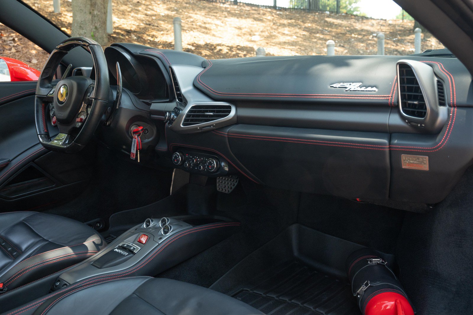Used 2012 Ferrari 458 Italia Coupe RWD image 48