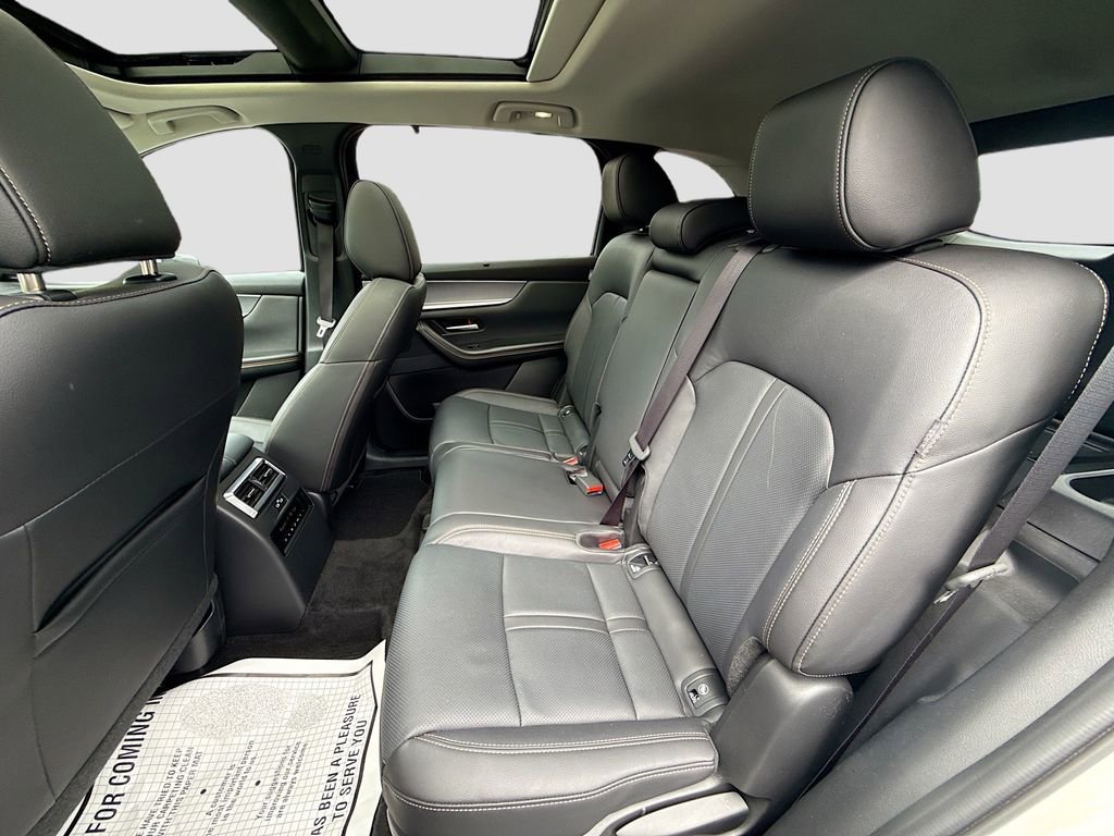 Used 2025 MAZDA CX-70 Plug-In Hybrid w/ Premium Pkg image 29