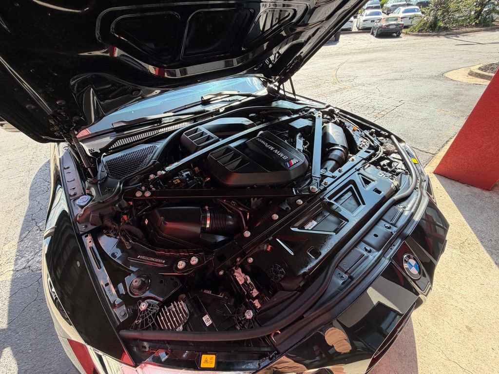 Used 2021 BMW M4 Competition w/ Executive Package RWD image 4
