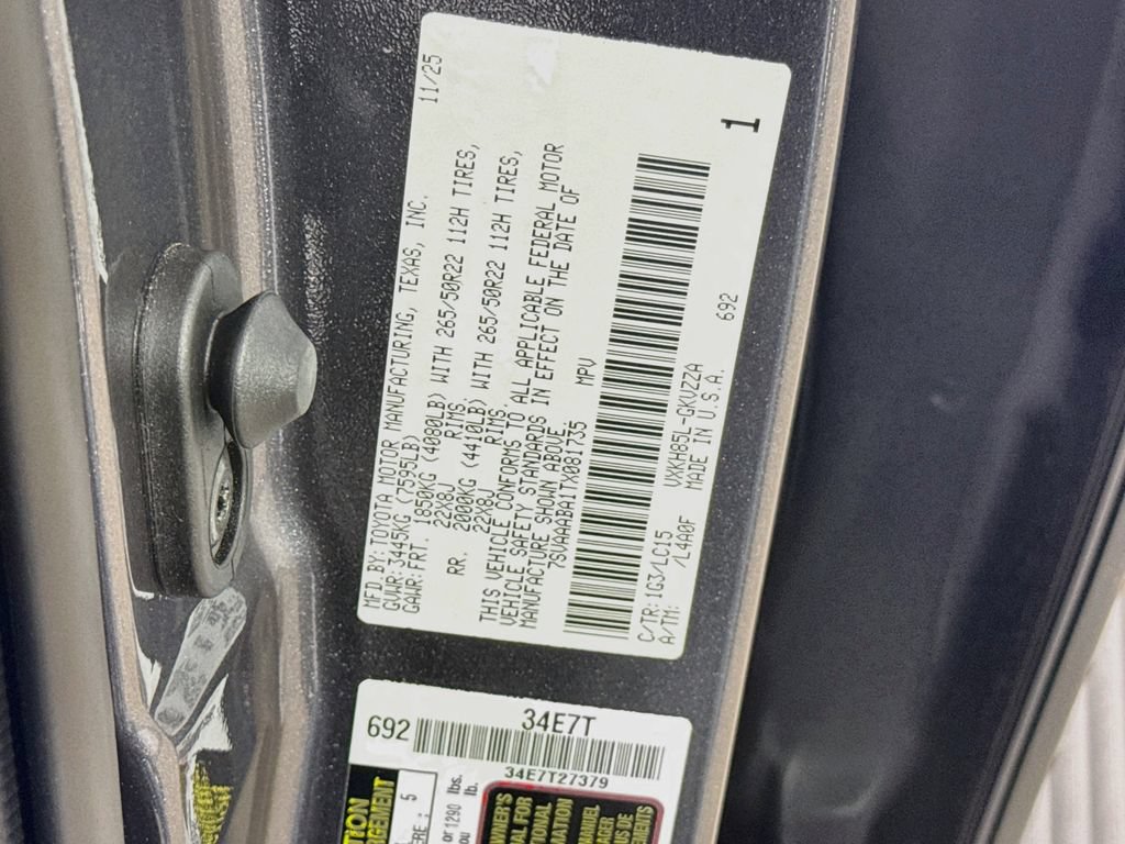 Used 2026 Toyota Sequoia Capstone w/ Tow Technology Package AWD/4WD image 34
