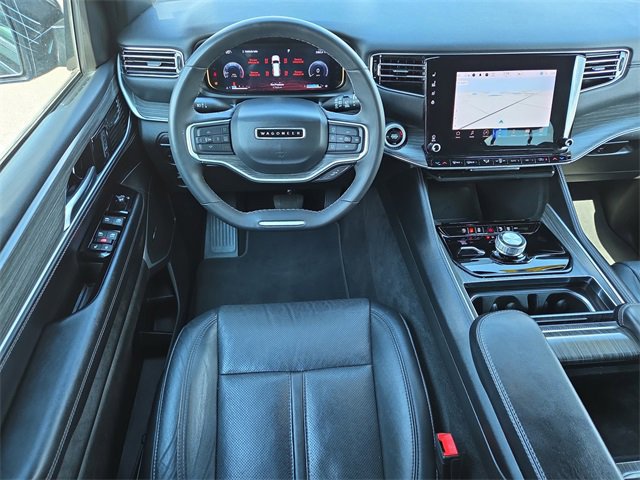 Used 2023 Jeep Wagoneer L Series II image 14