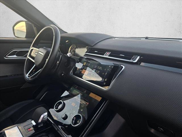 Used 2023 Land Rover Range Rover Velar R-Dynamic S image 16