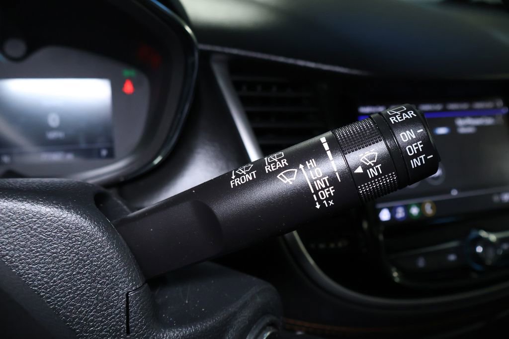 Used 2021 Chevrolet Trax LT image 20