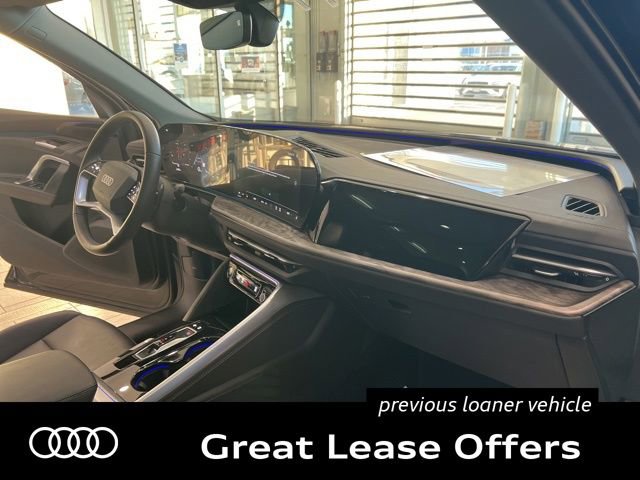 Certified 2025 Audi Q5 Premium w/ Convenience Package AWD/4WD image 24