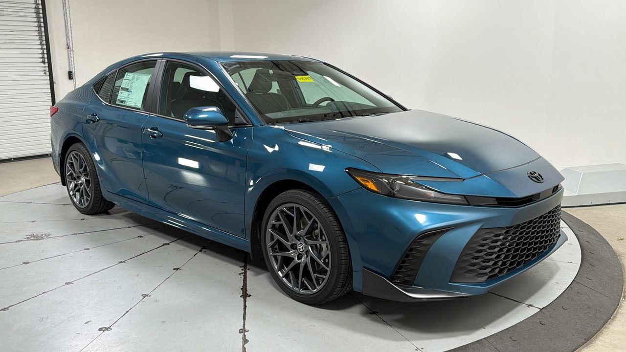 New 2026 Toyota Camry SE image 3