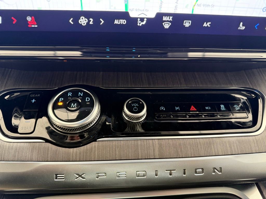 New 2025 Ford Expedition Platinum w/ Platinum Ultimate Package image 41