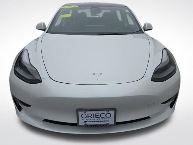 Used 2023 Tesla Model 3 Standard Range image 2