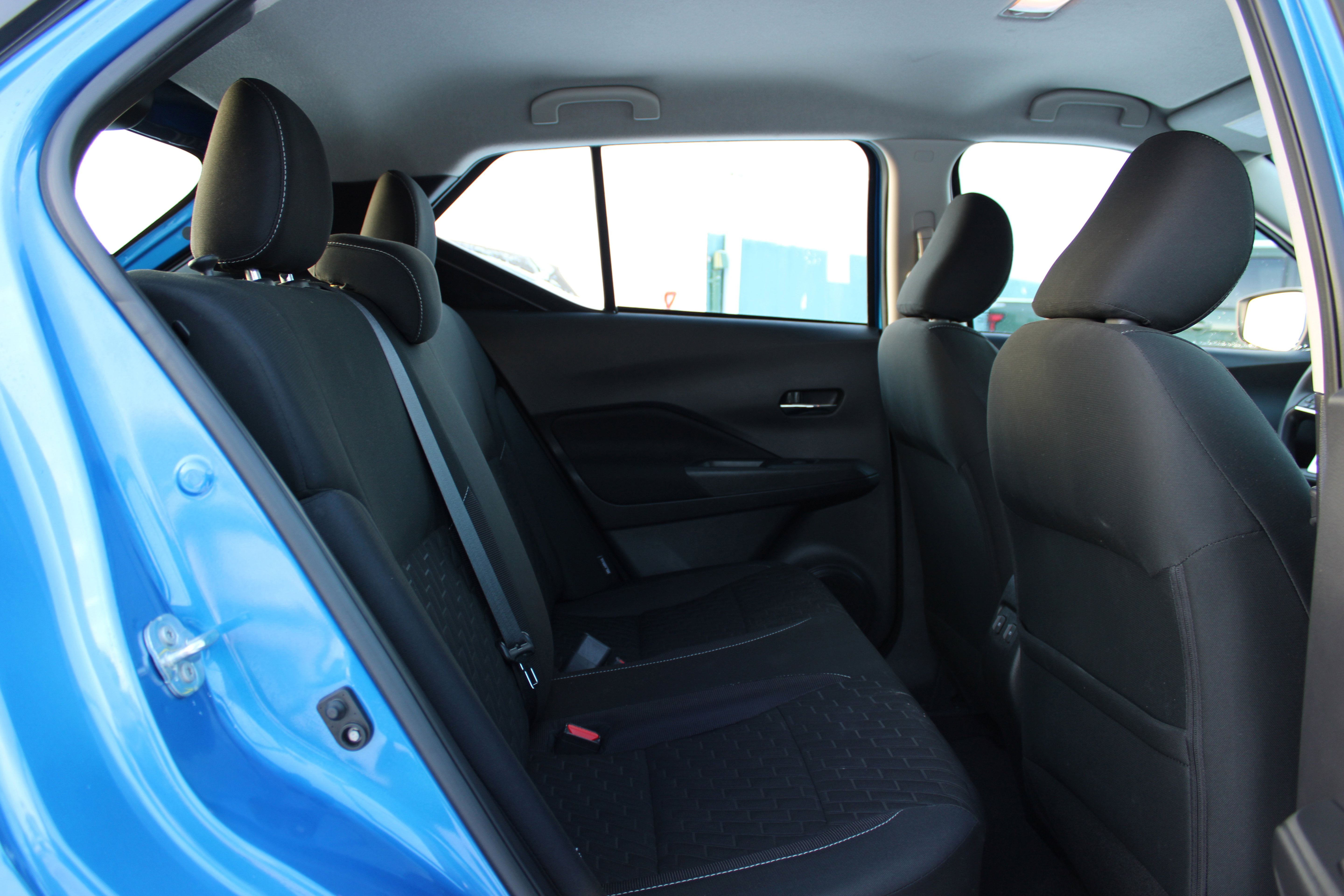 Certified 2021 Nissan Kicks SV image 12