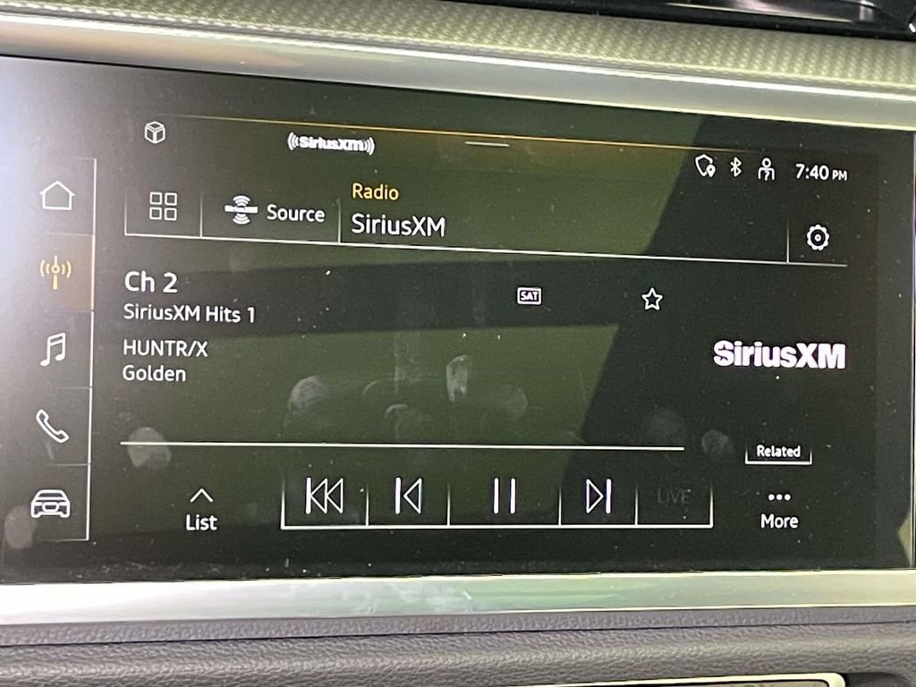 New 2025 Audi Q3 2.0T Premium image 27