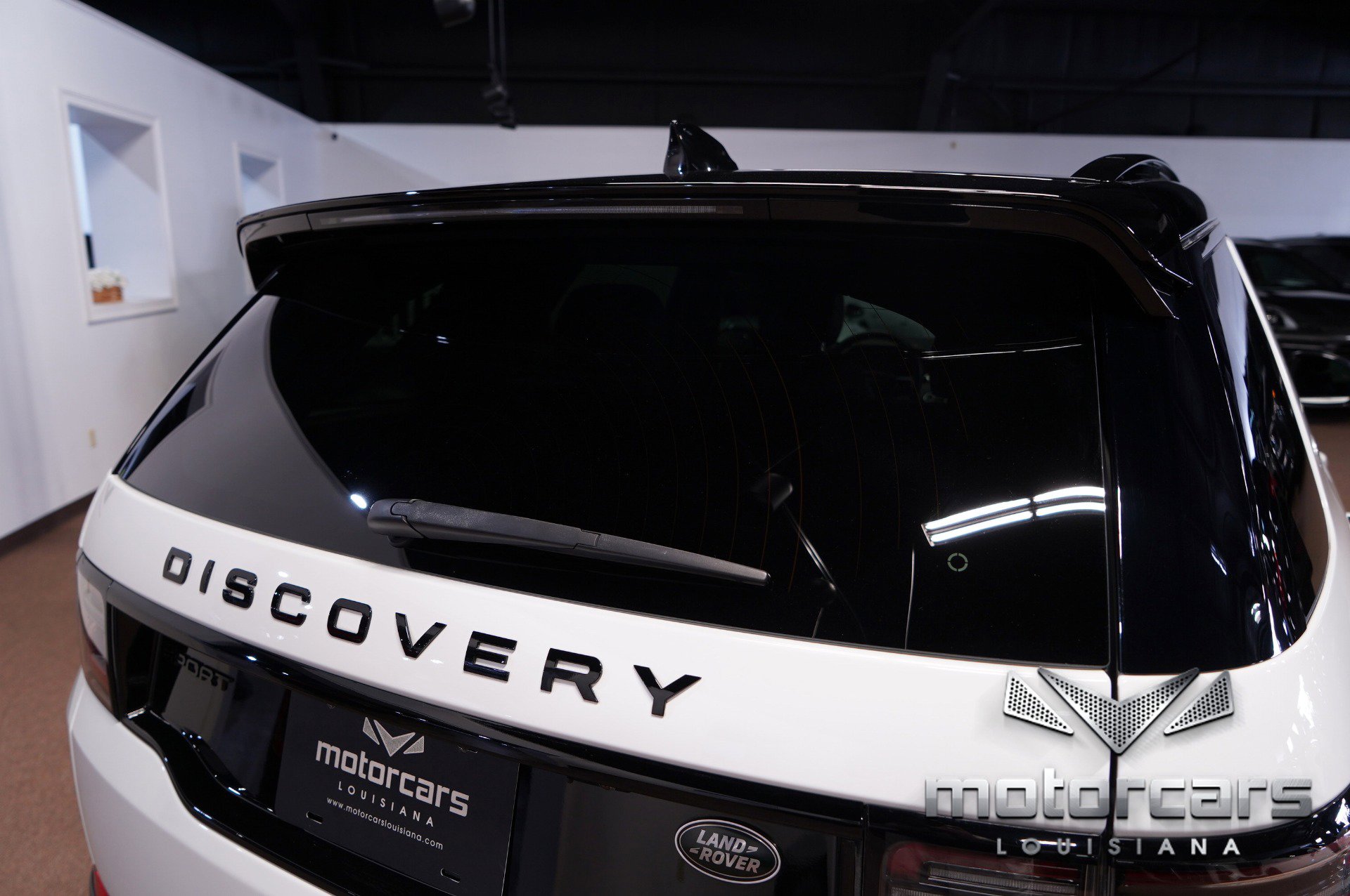 Used 2022 Land Rover Discovery Sport SE R-Dynamic image 16