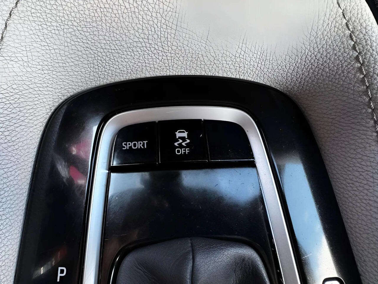 Used 2020 Toyota Corolla SE image 23