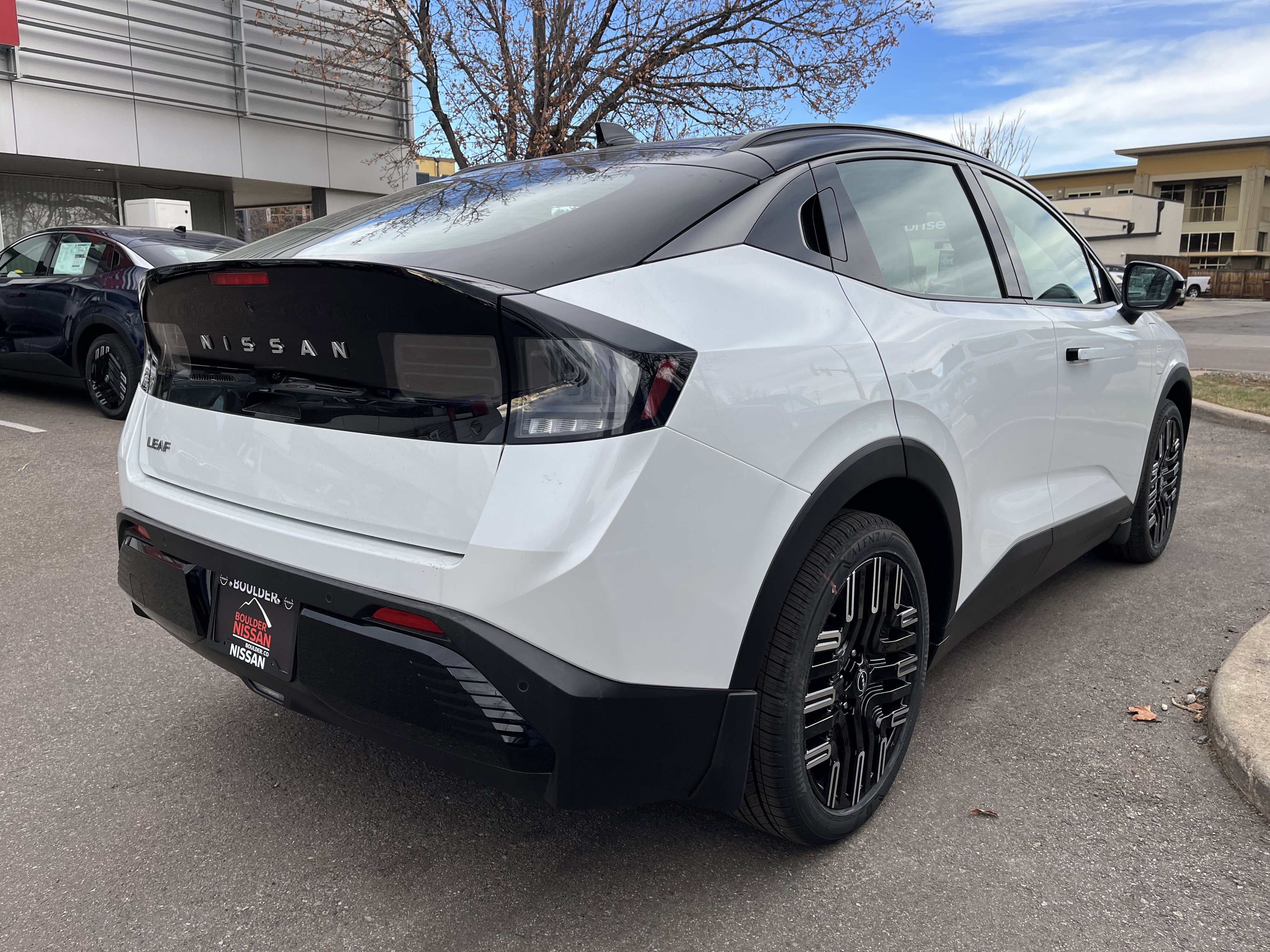 New 2026 Nissan Leaf Platinum+ w/ Cargo Package (Platinum+) image 8