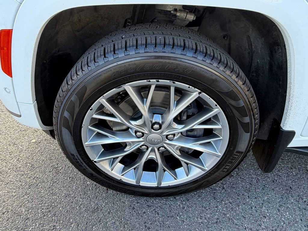 Certified 2024 Jeep Grand Cherokee L Summit w/ MOPAR Finishing Package image 12